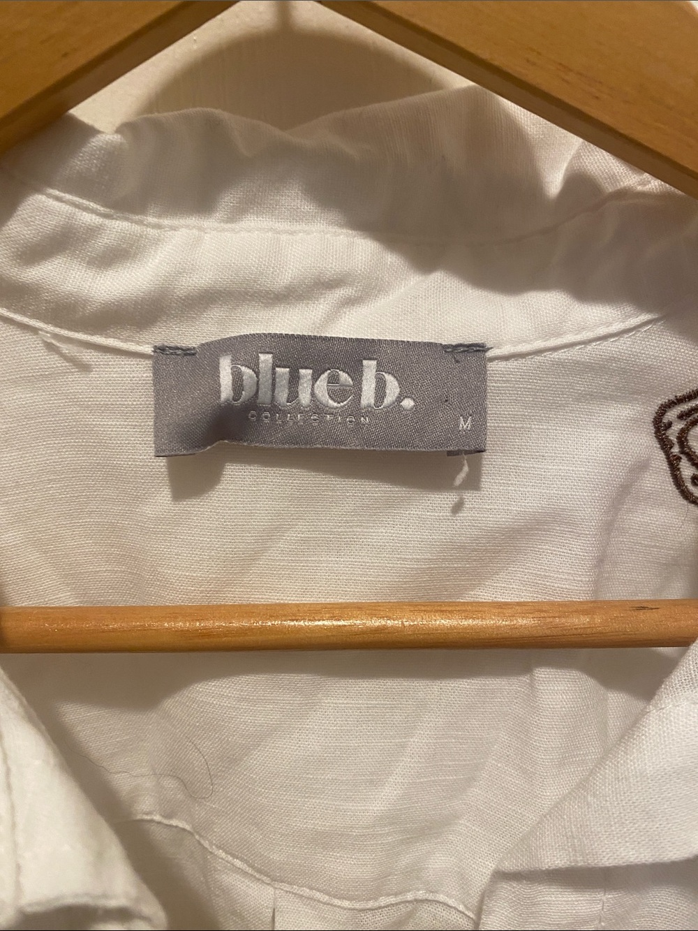 Blue B Collection cowgirl embroidered shirt-medium - Picture 2 of 9